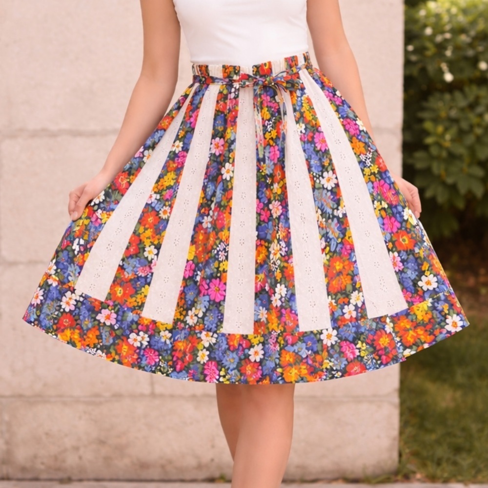 Vintage 70s Floral Cottage Cottage Core Hippie Flower Power Sanibel Skirt Medium